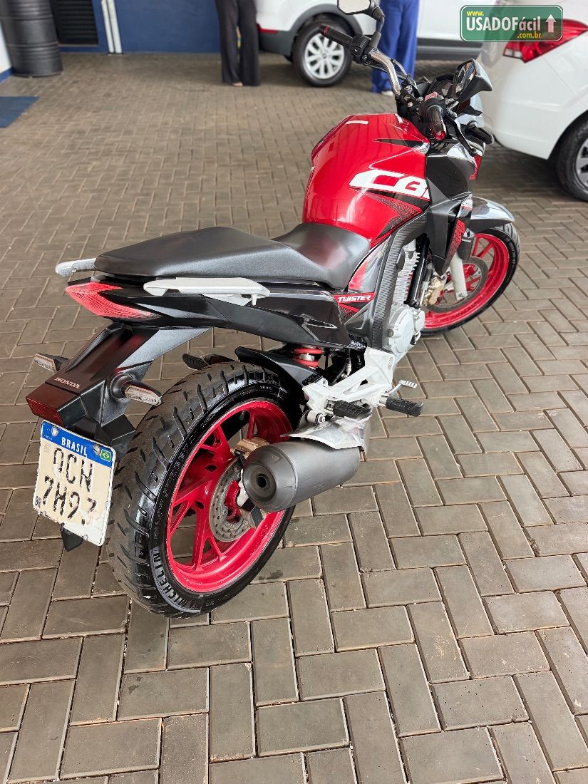 Honda CB 250 Twister 2020/2020 — foto 5 de 7