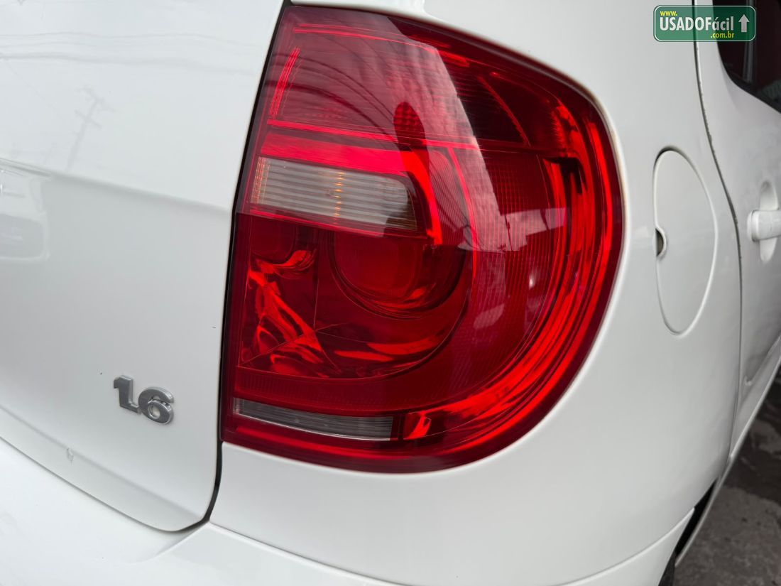 Volkswagen Fox 1.6 Mi 4P Total Flex 2012/2013 — foto 19 de 19
