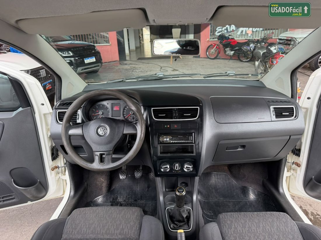 Volkswagen Fox 1.6 Mi 4P Total Flex 2012/2013 — foto 7 de 19