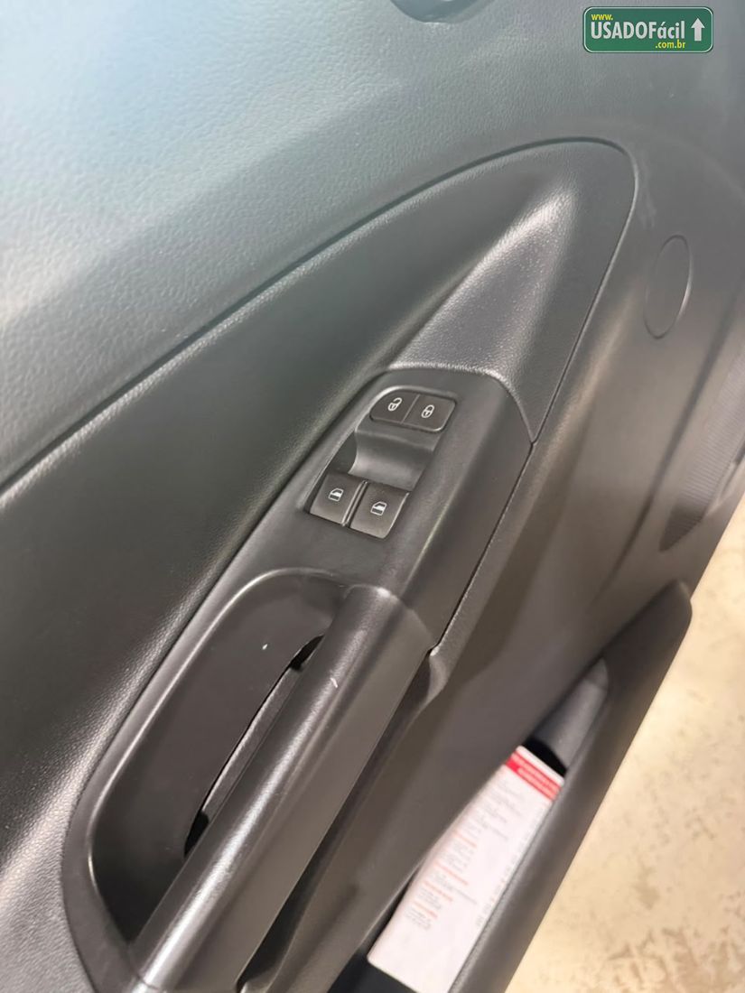 Volkswagen Saveiro Robust 1.6 Total Flex 2023/2023 — foto 7 de 16