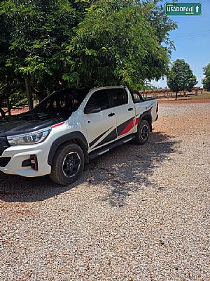 Toyota Hilux GR-S CD 4x4 2.8 TDI Automático Diesel