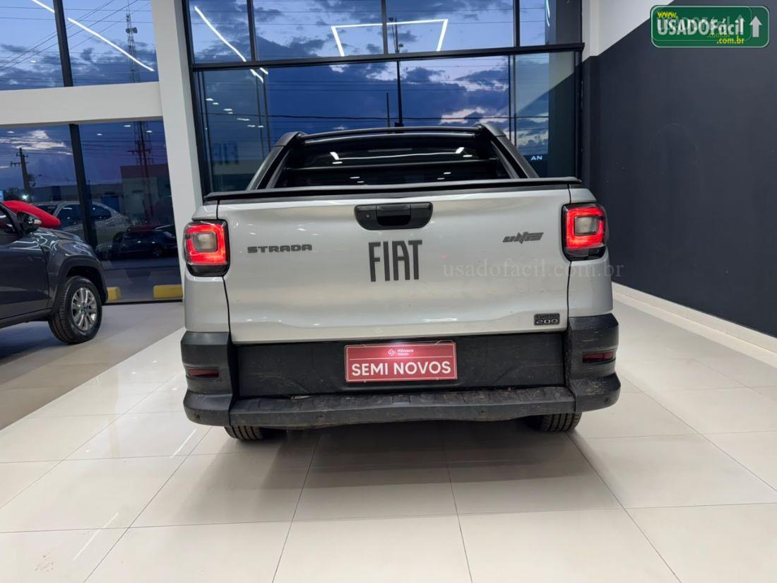 FIAT Strada Ultra CD 1.0 Turbo Automático Flex 2024/2025 — foto 4 de 8