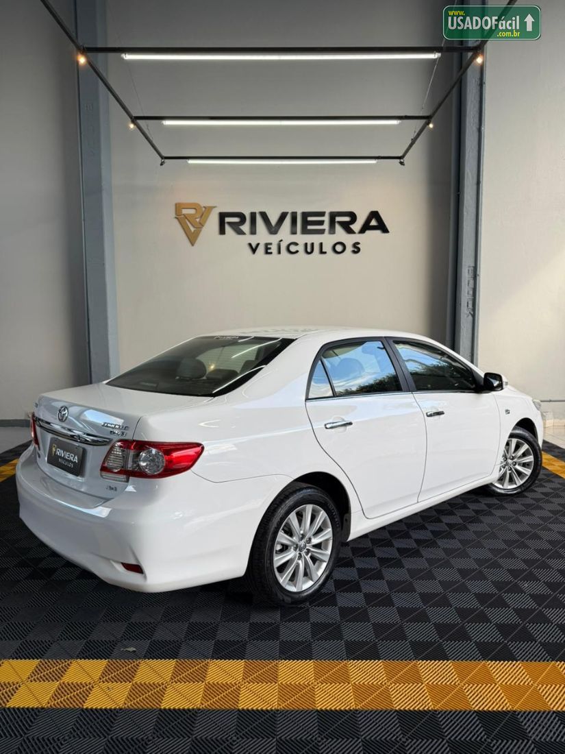 Toyota Corolla Altis 2.0 Automático Flex 2013/2013 — foto 2 de 11