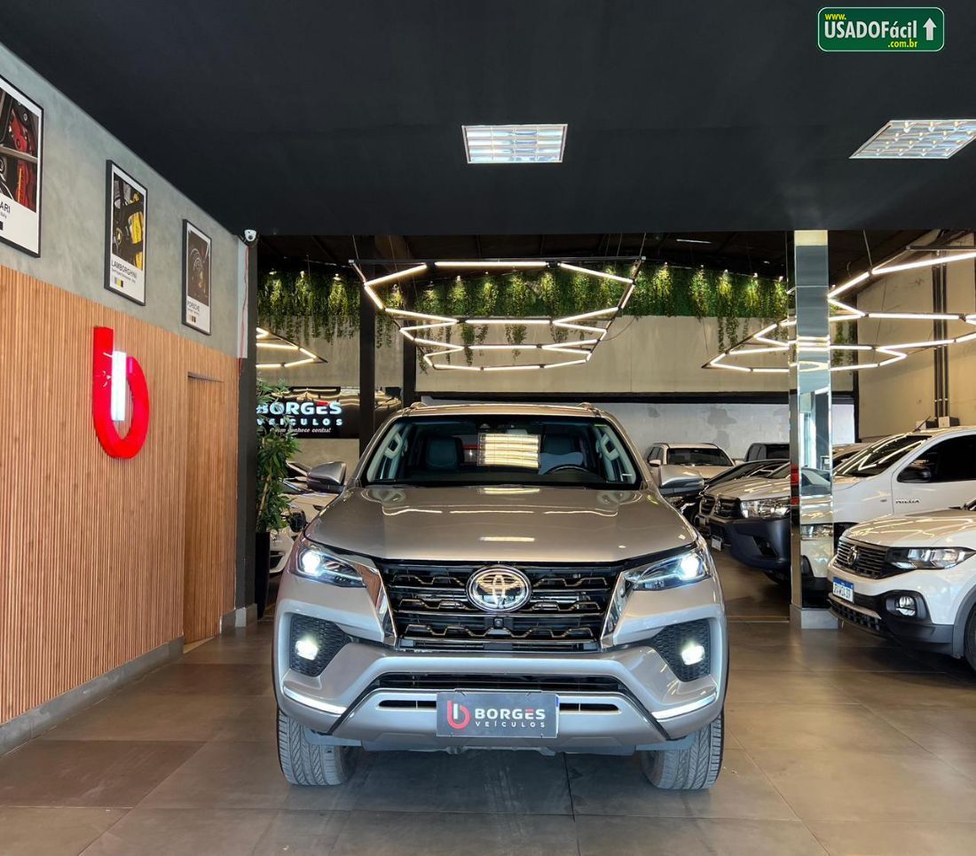 Toyota Hilux SW4 SRX 2.8 4x4 TDI Automático Diesel 2022/2022 — foto 2 de 14