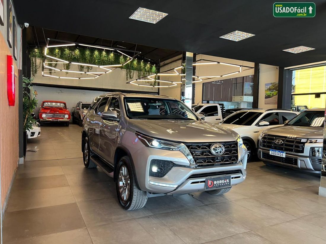 Toyota Hilux SW4 SRX 2.8 4x4 TDI Automático Diesel 2022/2022 — foto 3 de 14