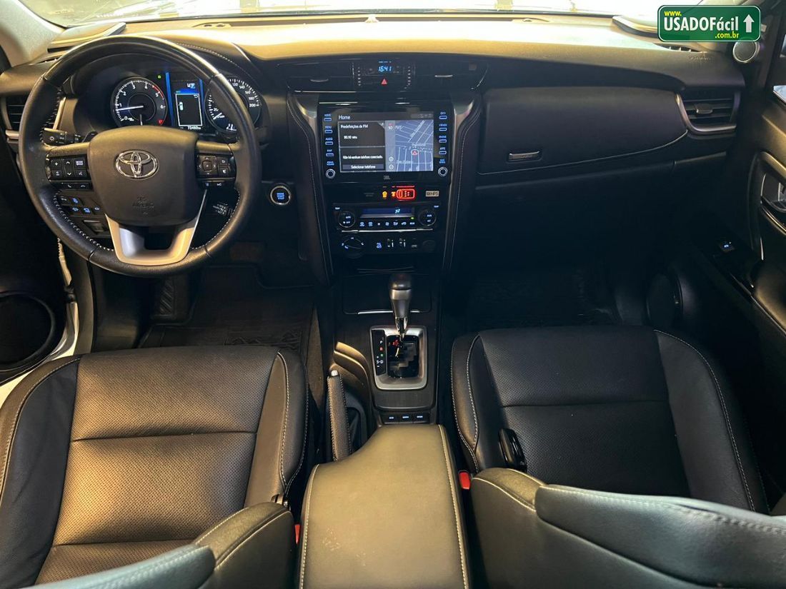 Toyota Hilux SW4 SRX 2.8 4x4 TDI Automático Diesel 2022/2022 — foto 8 de 14