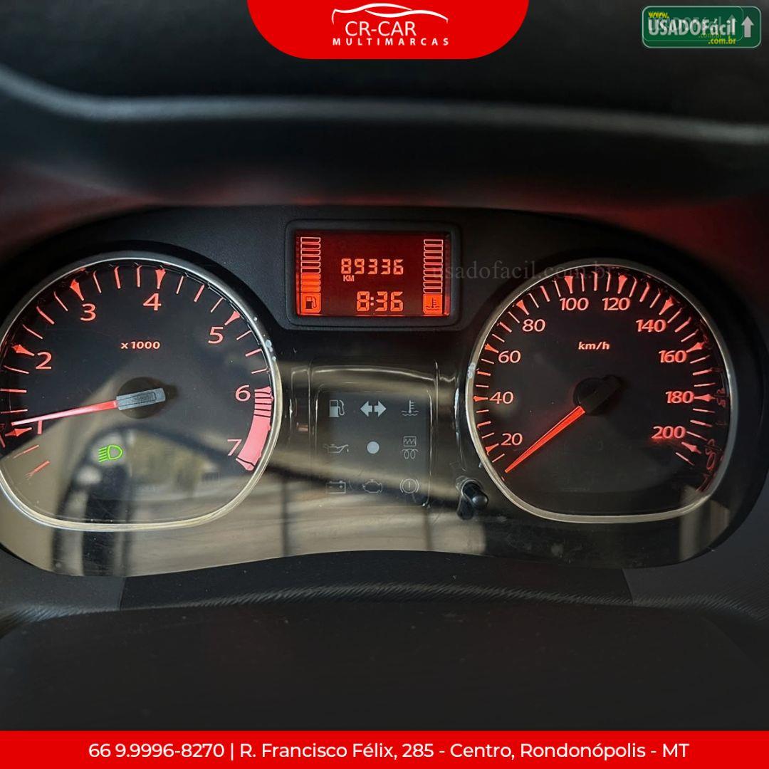 RENAULT Duster Techroad 2.0 Mecânico Hi-Flex 2013/2014 — foto 12 de 15
