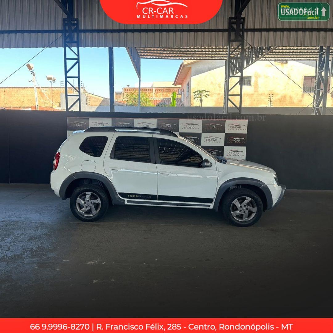 RENAULT Duster Techroad 2.0 Mecânico Hi-Flex 2013/2014 — foto 7 de 15