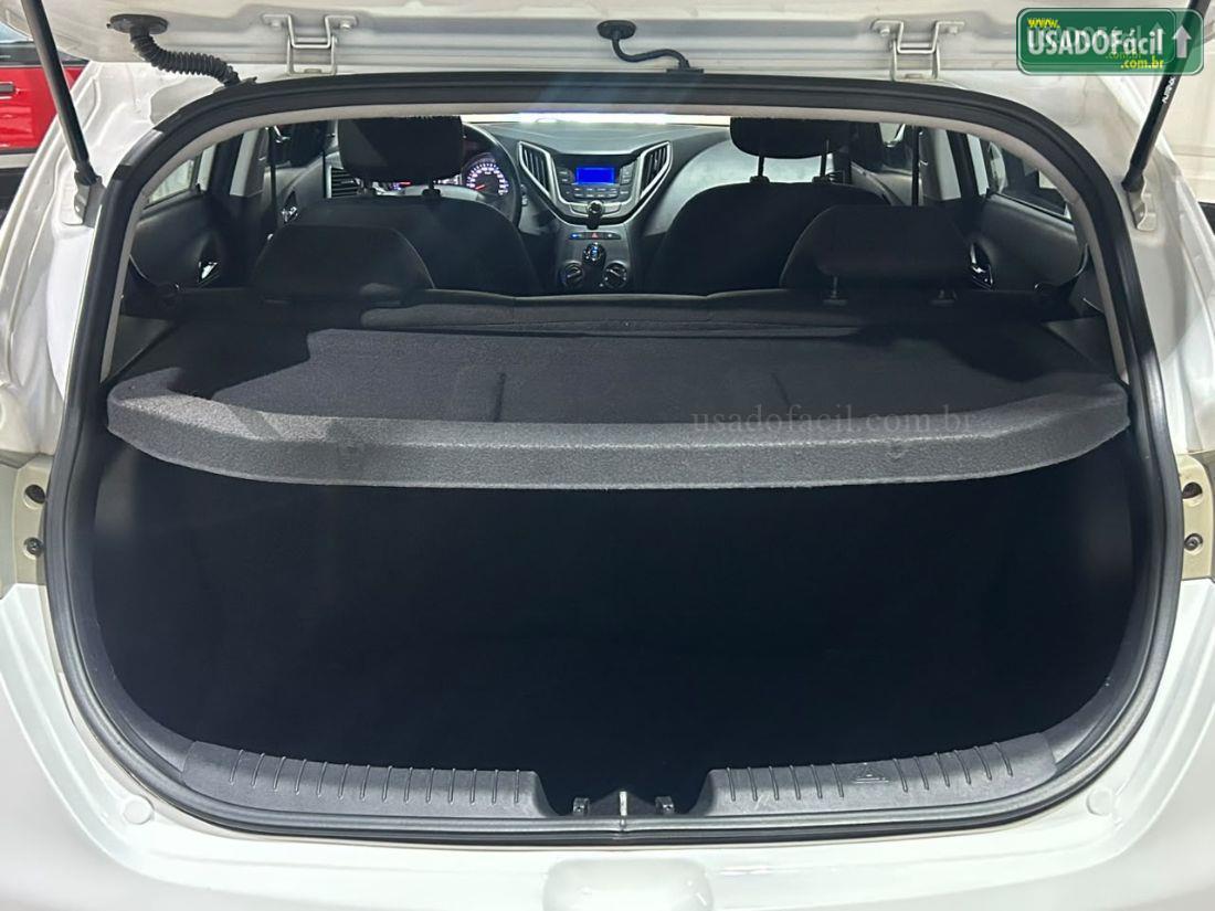 HYUNDAI HB20 Comfort 1.6 Mecânico Flex 2014/2015 — foto 10 de 22