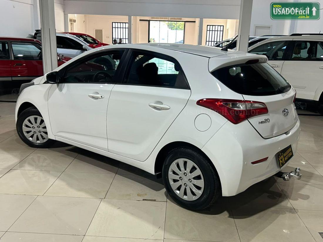 HYUNDAI HB20 Comfort 1.6 Mecânico Flex 2014/2015 — foto 4 de 22