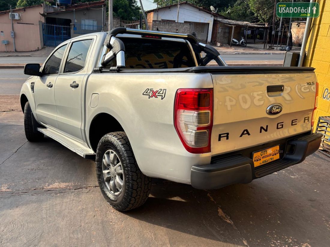 Ford Ranger XLS CD 2.2 4x4 Mecânico Diesel 2015/2016 — foto 4 de 13