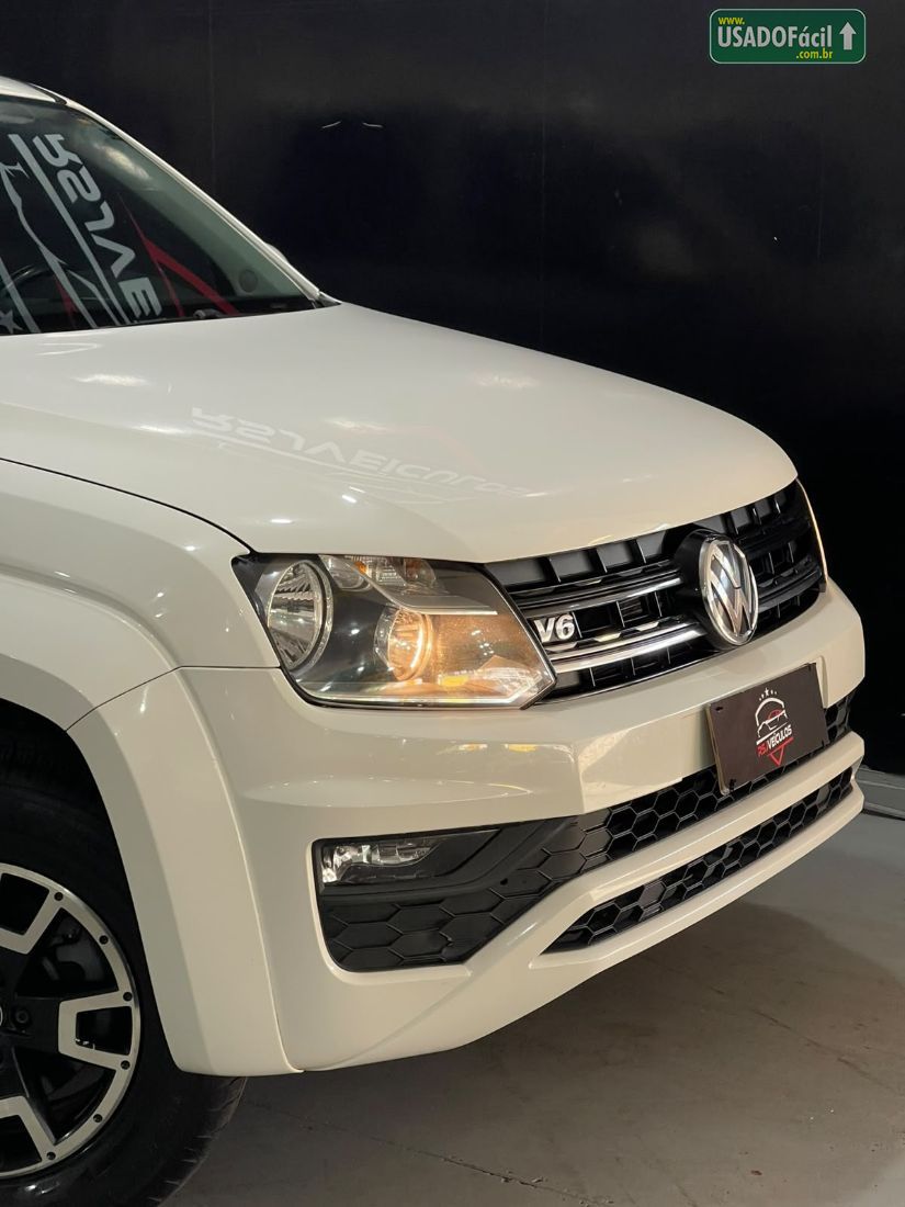 Volkswagen Amarok Comfortline 3.0 V6 4X4 TDI Automático Diesel 2022/2022 — foto 17 de 23