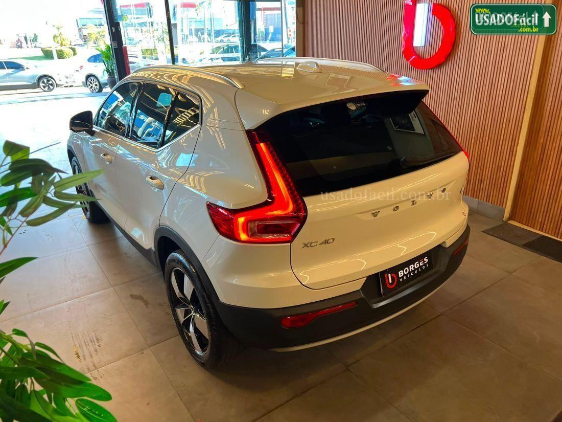 VOLVO Volvo XC 40 T-5 Inscription Expression 1.5 FWD Híbrido 2021/2022 — foto 4 de 15