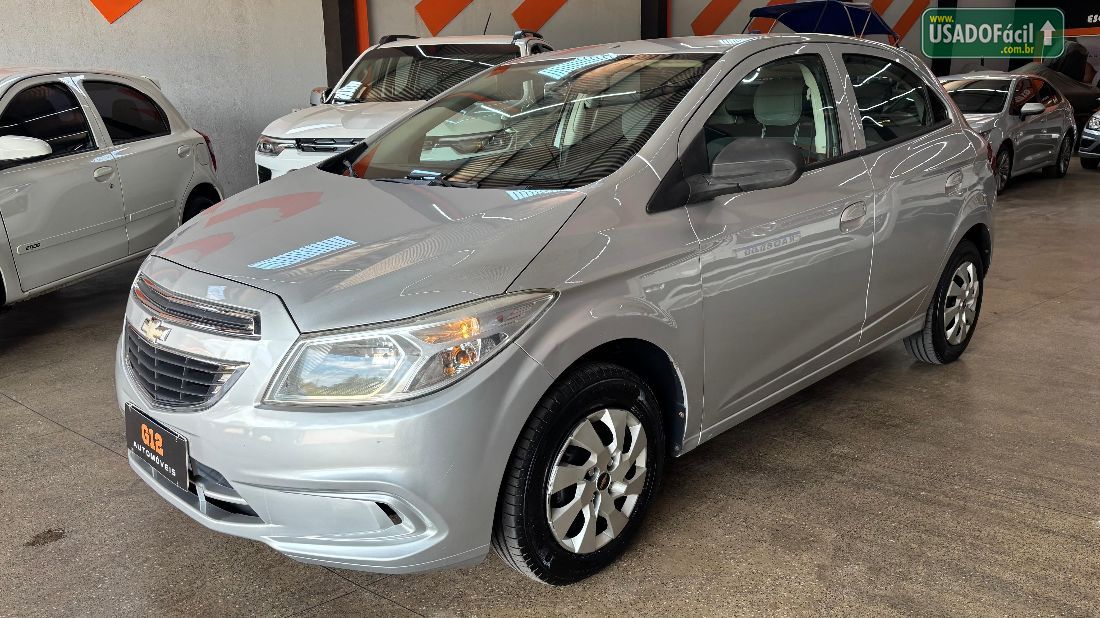 CHEVROLET/GM Onix Hatch LT 1.0 Mecânico Flex 2016/2016 — foto 3 de 7