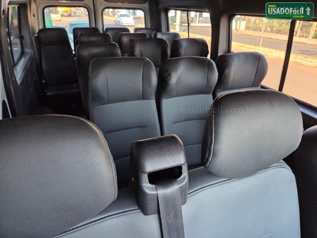 RENAULT Master 2.3 dCi Executive 16L Longo Dies VAN 2019/2020 — foto 12 de 13