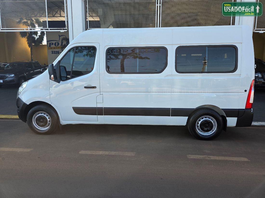 RENAULT Master 2.3 dCi Executive 16L Longo Dies VAN 2019/2020 — foto 4 de 13