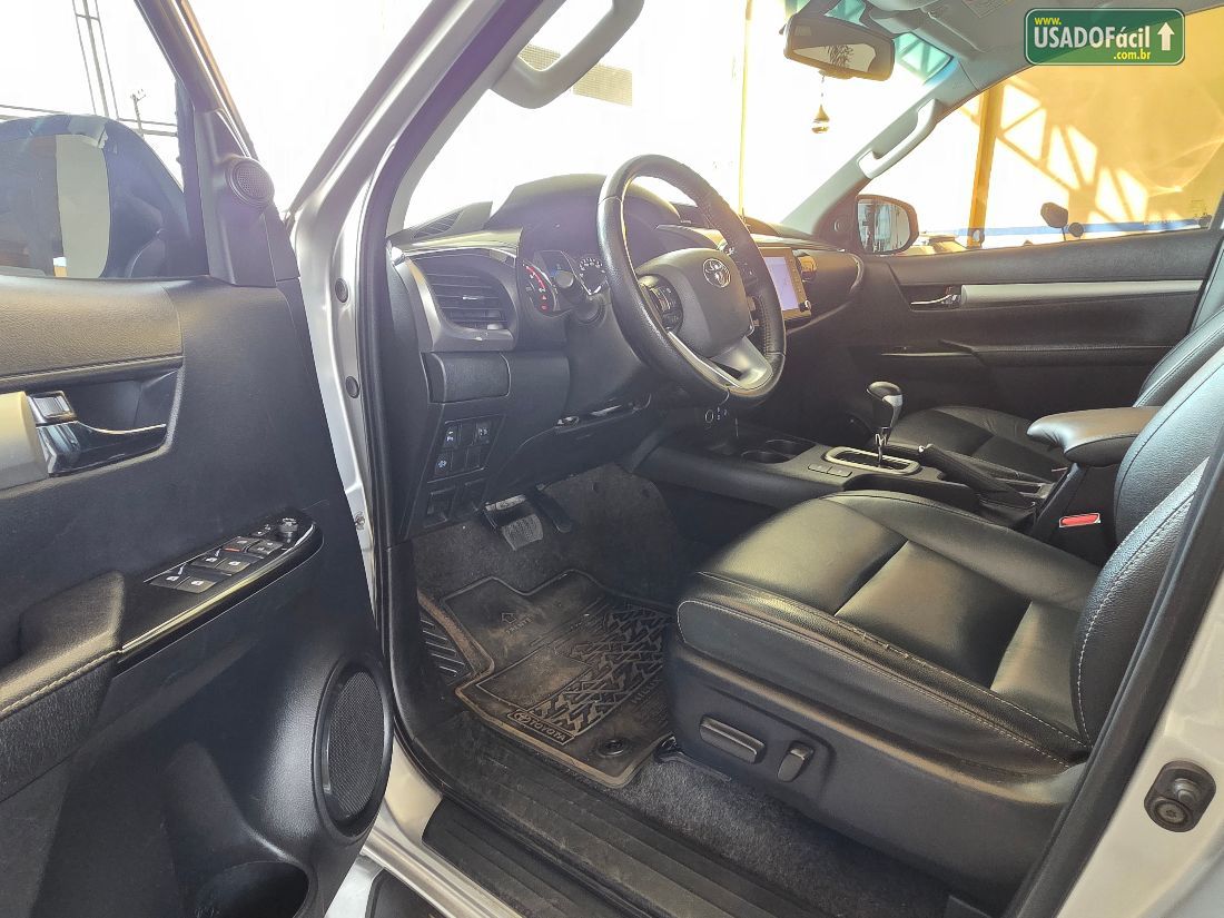Toyota Hilux SRV CD 2.8 4x4 TDI Automático Diesel 2022/2022 — foto 8 de 13