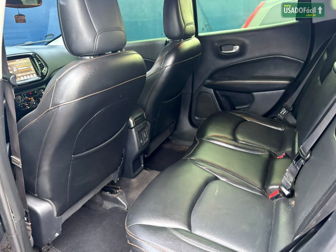 Jeep Compass Limited 2.0 4x2 Automático Flex 2017/2018 — foto 8 de 13