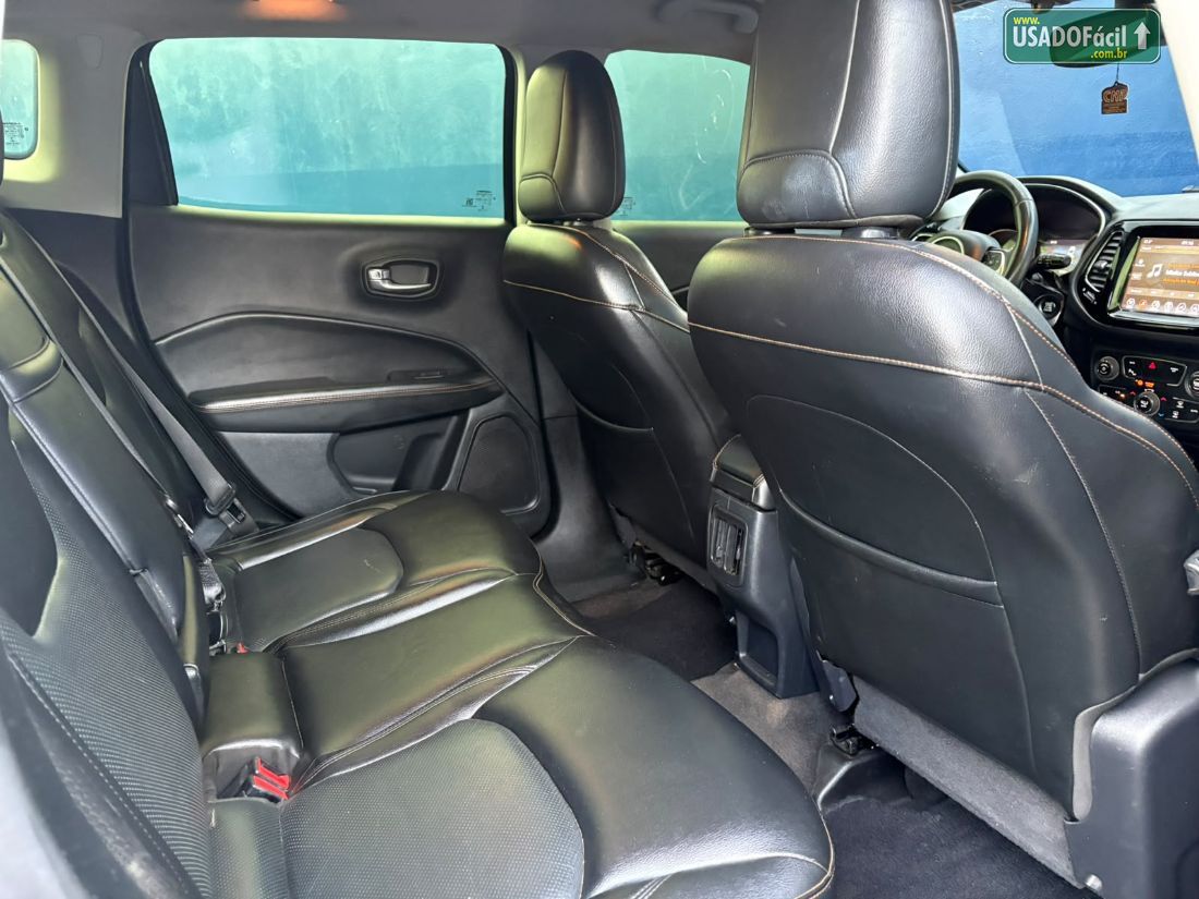 Jeep Compass Limited 2.0 4x2 Automático Flex 2017/2018 — foto 9 de 13