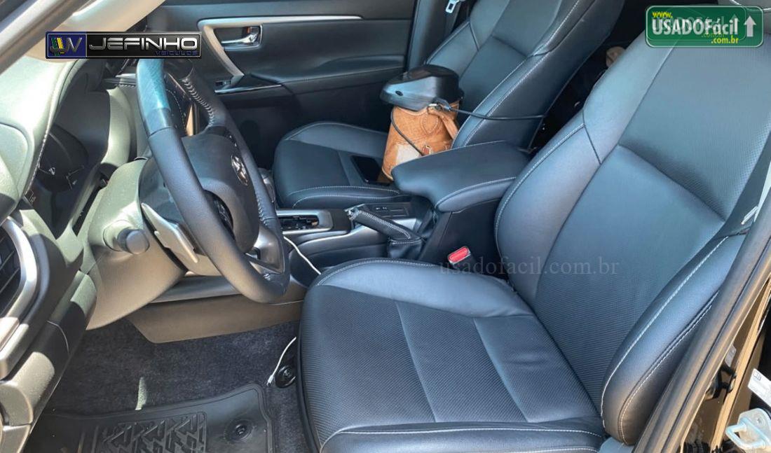 TOYOTA Hilux SW4 SRX 2.8 4x4 Turbo Automático Diesel 2025/2025 — foto 12 de 17