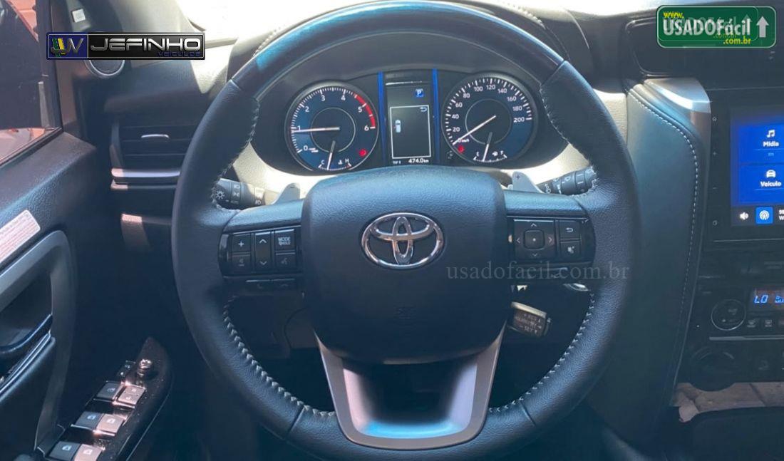 TOYOTA Hilux SW4 SRX 2.8 4x4 Turbo Automático Diesel 2025/2025 — foto 16 de 17