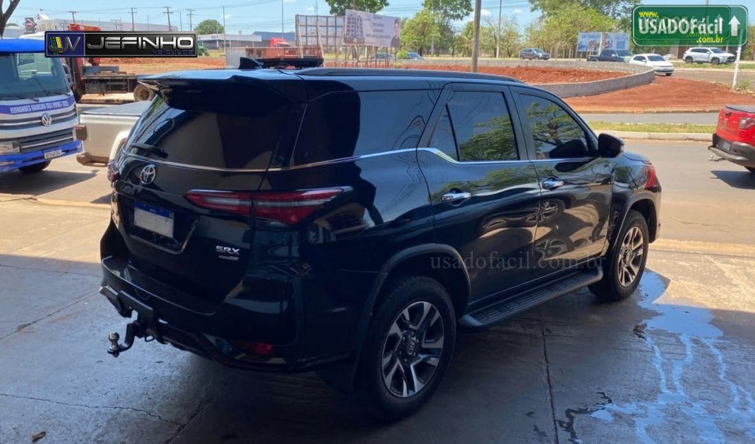 TOYOTA Hilux SW4 SRX 2.8 4x4 Turbo Automático Diesel 2025/2025 — foto 6 de 17