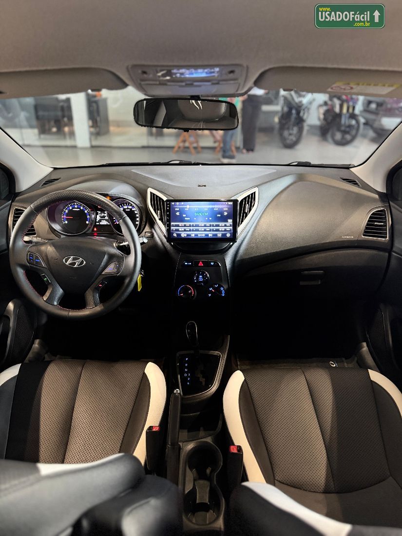 Hyundai HB20 Hatch Premium 1.6 Automático Flex 2015/2015 — foto 11 de 20