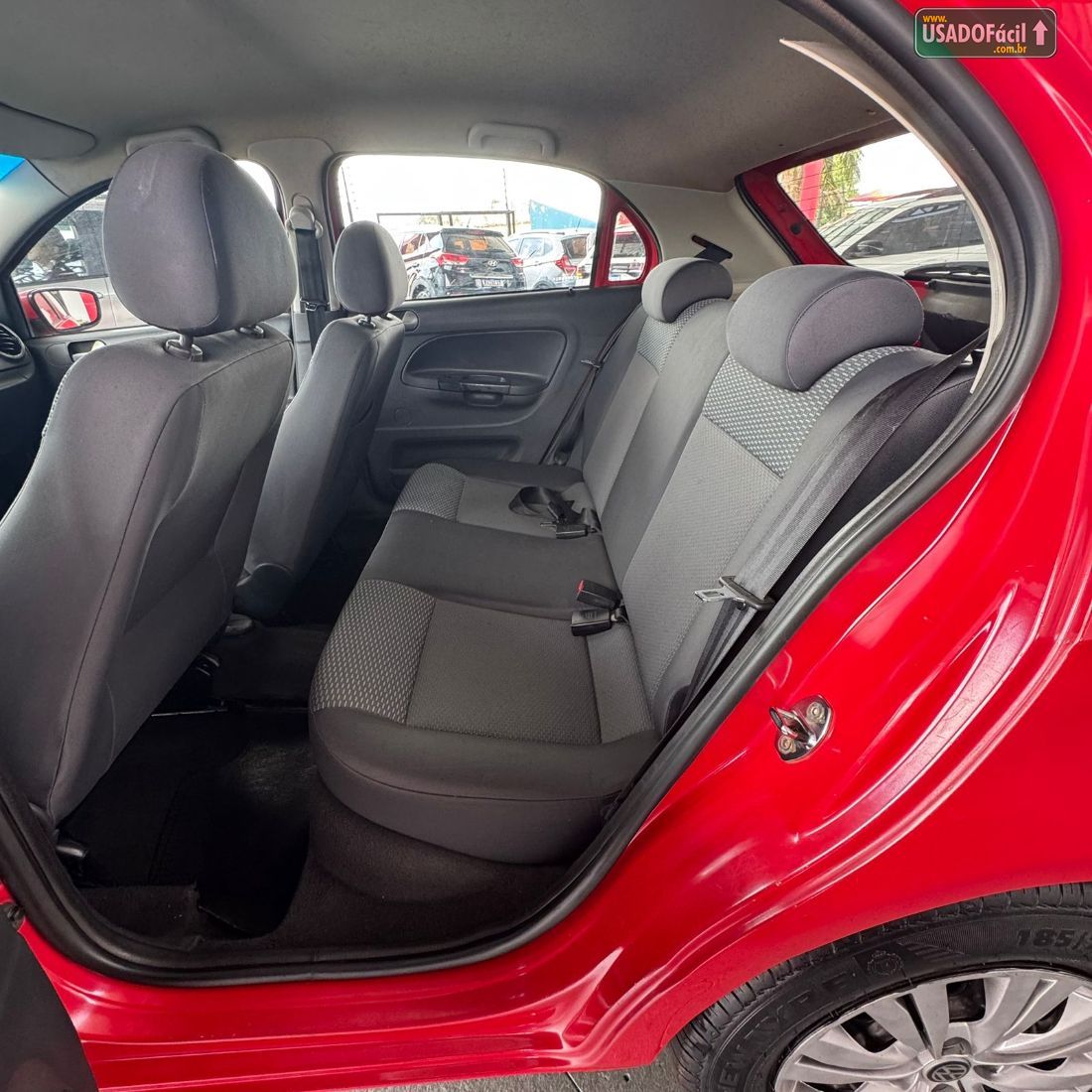 Volkswagen Gol 1.0 Mi 4P Total Flex 2010/2011 — foto 7 de 8
