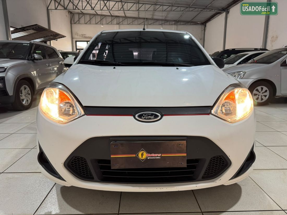 Ford Fiesta Hatch SE Mecânico 5P Flex 2013/2014 — foto 2 de 15