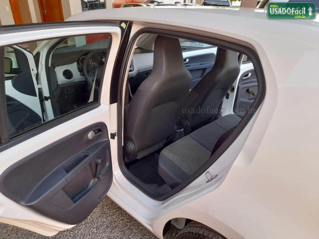 VOLKSWAGEN up! move 1.0 Total Flex 2014/2015 — foto 12 de 14