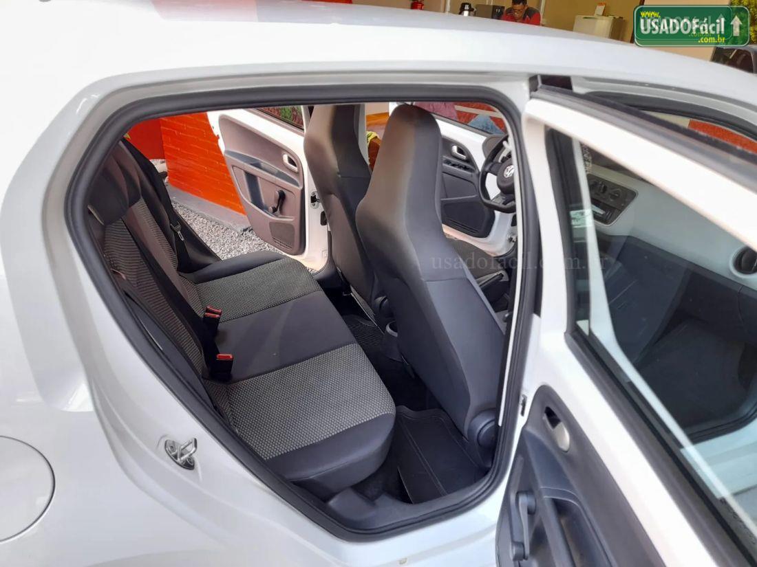 VOLKSWAGEN up! move 1.0 Total Flex 2014/2015 — foto 13 de 14