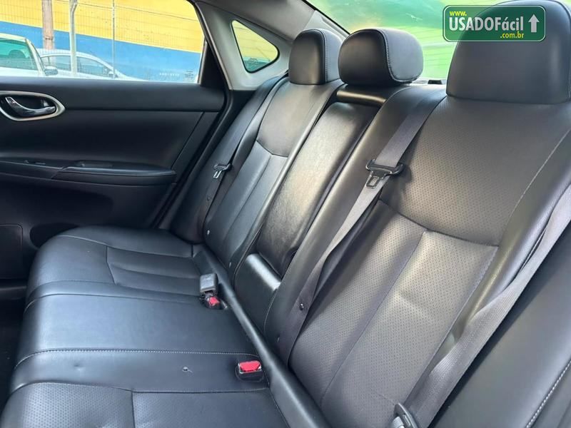 Nissan Sentra SV 2.0 Automático Flex 2016/2017 — foto 11 de 20