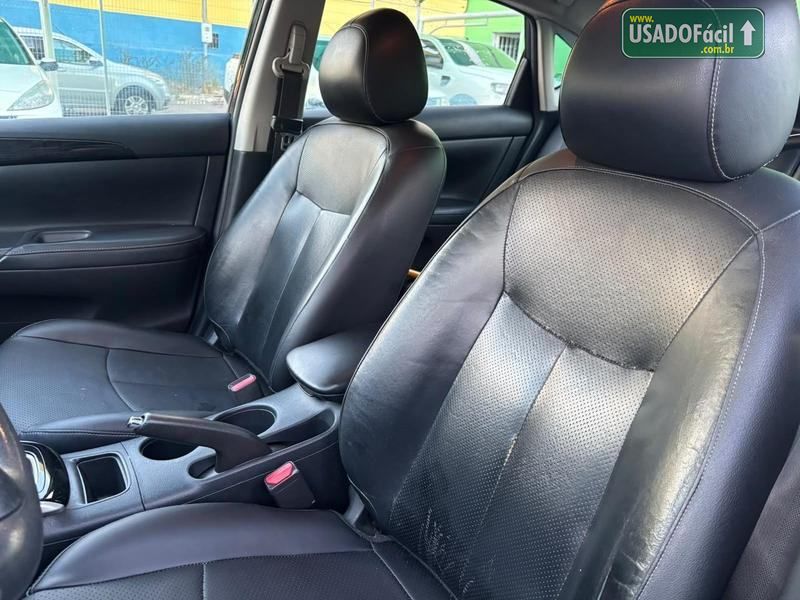 Nissan Sentra SV 2.0 Automático Flex 2016/2017 — foto 12 de 20