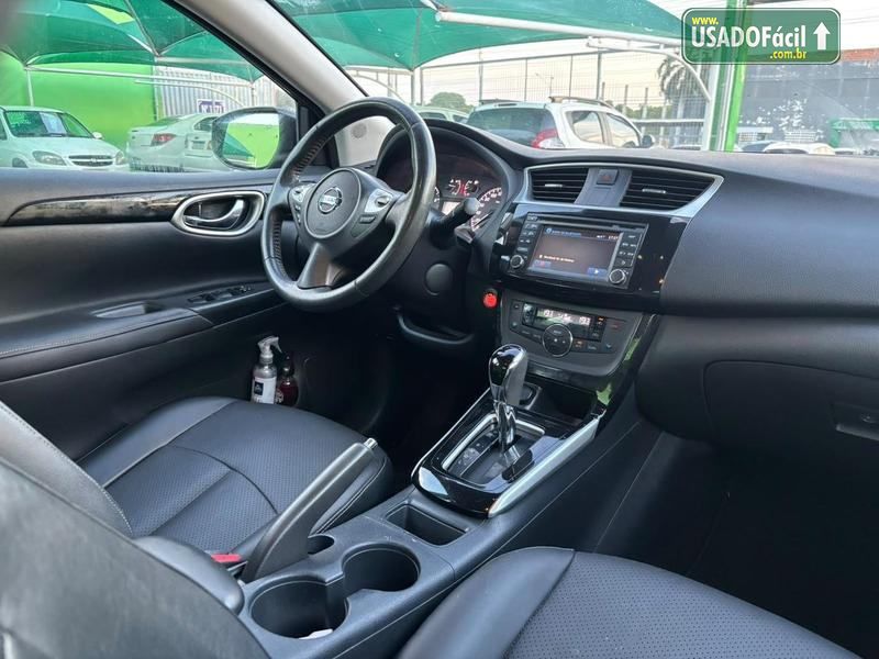 Nissan Sentra SV 2.0 Automático Flex 2016/2017 — foto 15 de 20