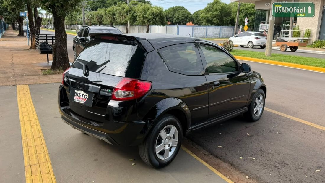 Ford Ka Hatch 1.0 Flex 3P 2008/2009 — foto 8 de 9