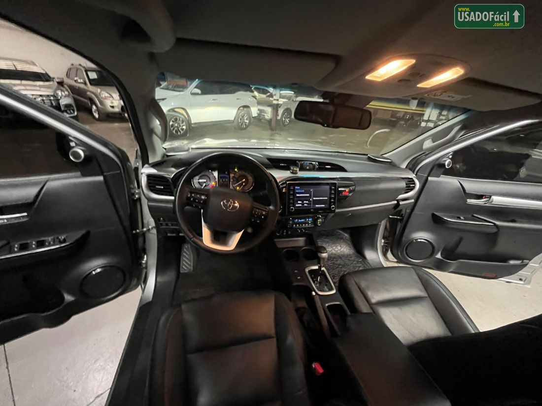 Toyota Hilux SRX CD 2.8 4x4 TDI Automático Diesel 2022/2022 — foto 12 de 16
