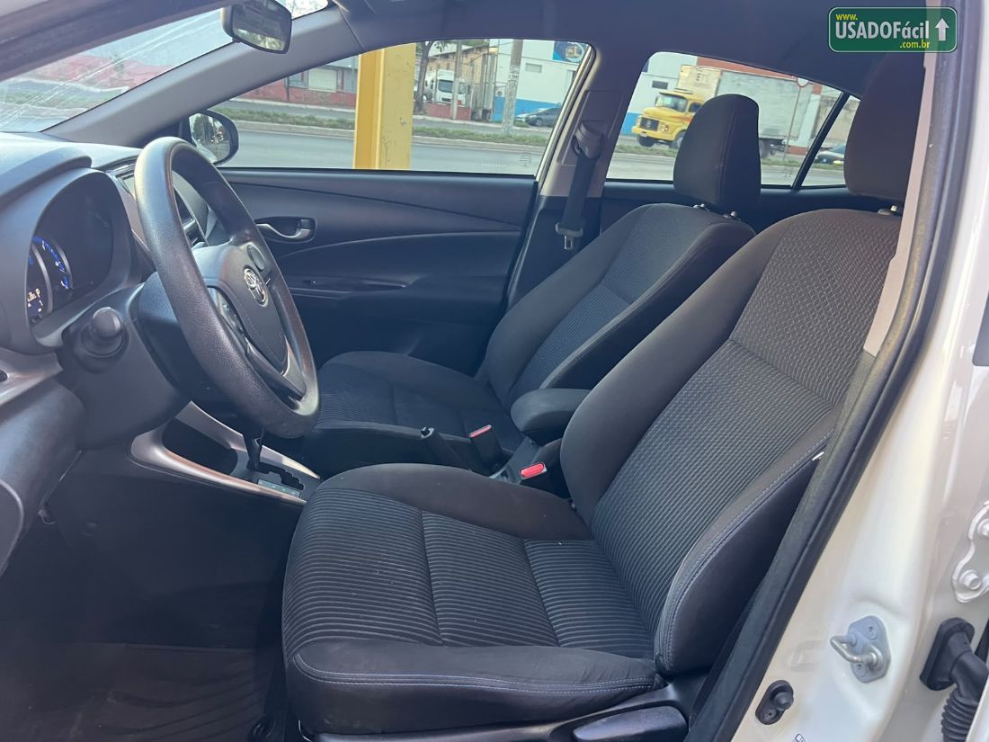 Toyota Yaris Sedan XL 1.5 Automático Flex 2019/2020 — foto 7 de 12