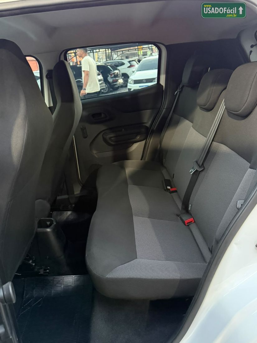 Citroen C3 Live Pack 1.0 Mecânico Flex 5P 2023/2023 — foto 25 de 25