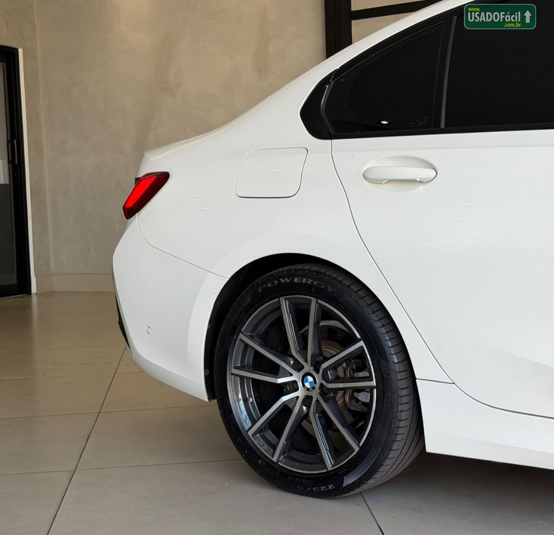 BMW BMW 320i Sport Turbo 2.0 2019/2020 — foto 4 de 14