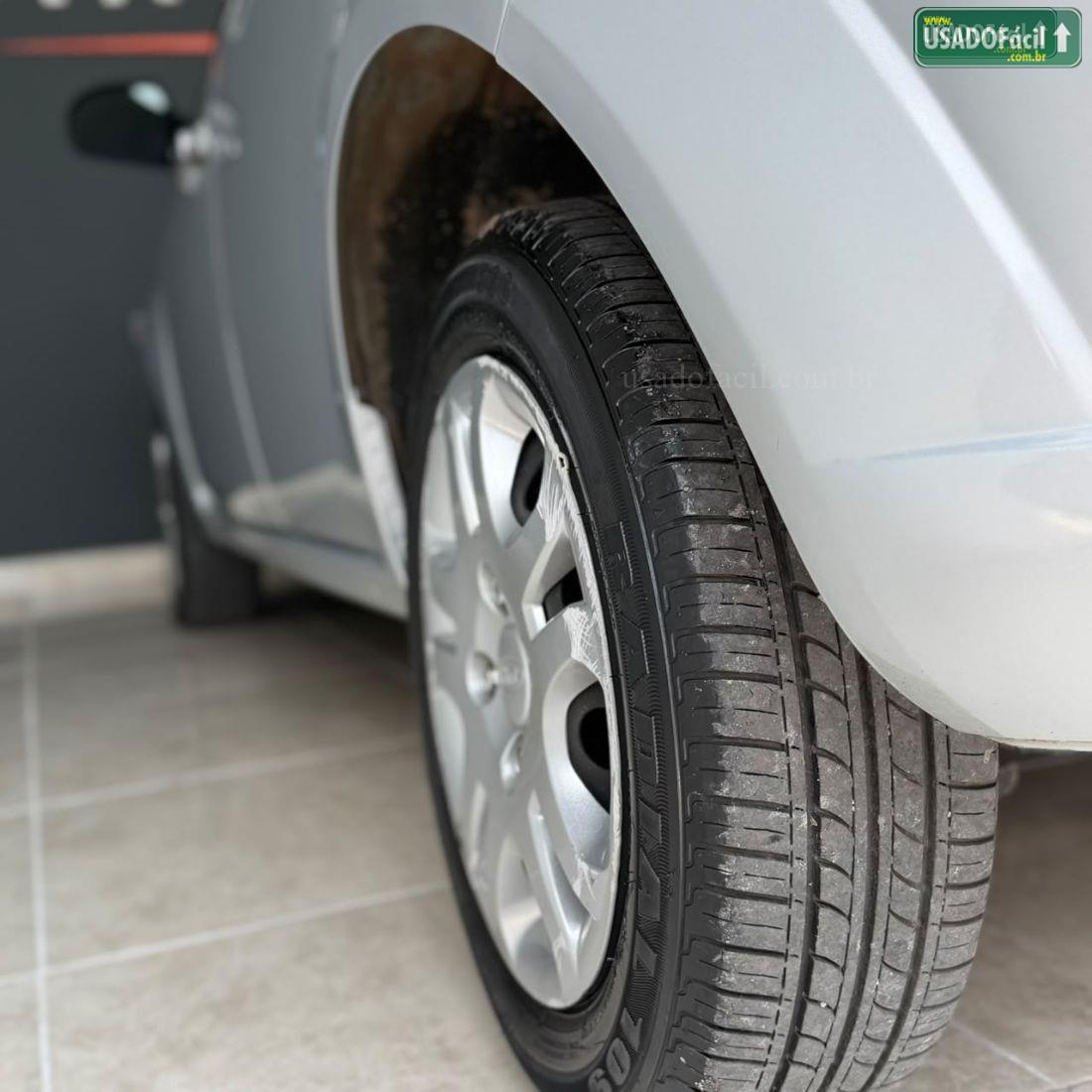 FORD Fiesta Hatch Rocam 1.6 5P Flex 2013/2013 — foto 8 de 16