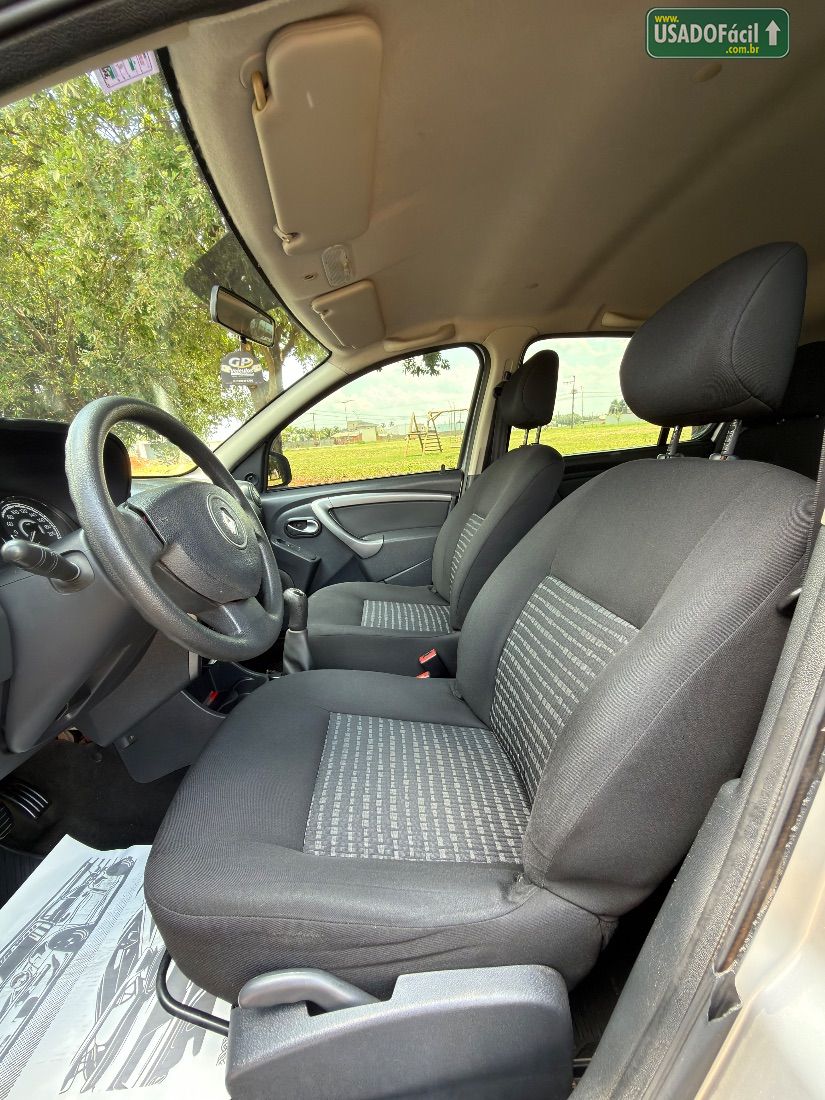 Renault Sandero Expression 1.6 Hi-Flex 5P 2014/2014 — foto 7 de 14