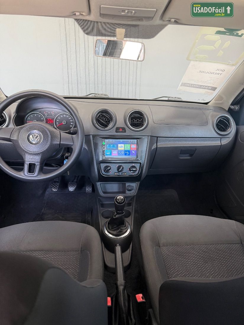 Volkswagen Gol Comfortline 1.0 4P Total Flex 2015/2015 — foto 3 de 12