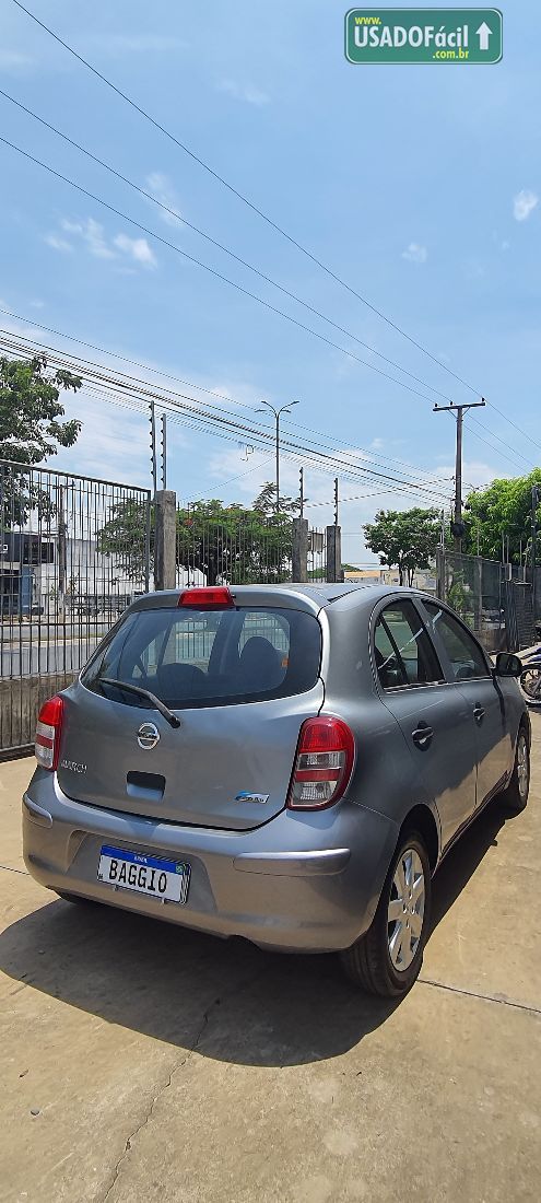 Nissan March S 1.0 5P Flex Fuel 2012/2013 — foto 2 de 7