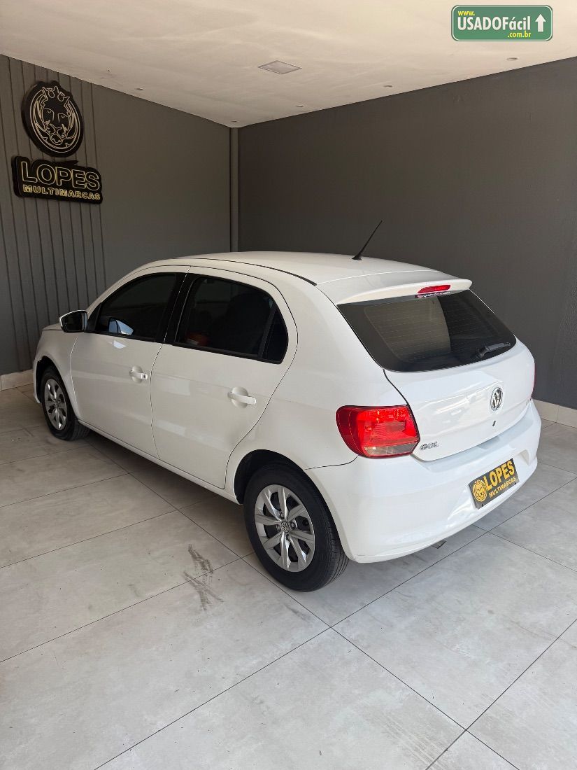 Volkswagen Gol Seleção 1.0 Mi 4P Total Flex 2013/2014 — foto 2 de 13