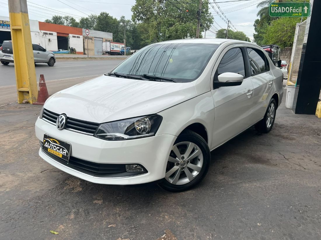 Volkswagen Voyage Highline 1.6 Mi Total Flex 2013/2014 — foto 3 de 10