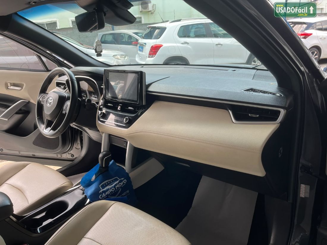 Toyota Corolla Cross XRX 1.8 Automático Híbrido 2022/2023 — foto 9 de 11