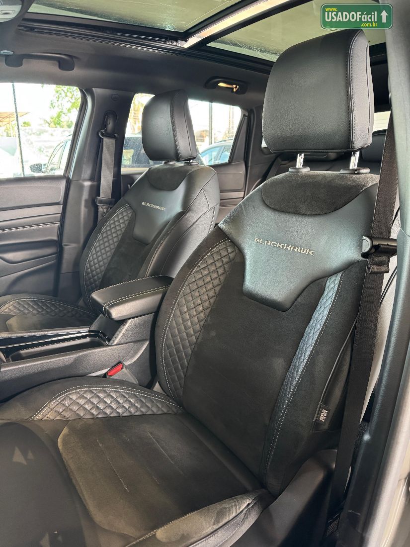 Jeep Compass Black Hurricane 2.0 4x4 Turbo Automático 2024/2025 — foto 17 de 27