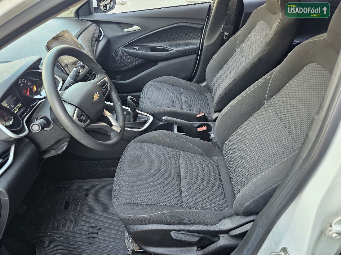 CHEVROLET/GM Onix Sedan Plus LT 1.0 Turbo Mecânico Flex 2023/2024 — foto 14 de 17