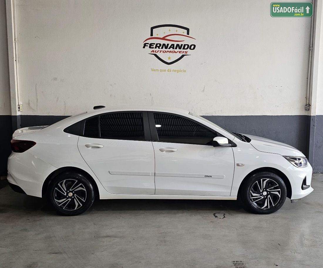 CHEVROLET/GM Onix Sedan Plus LT 1.0 Turbo Mecânico Flex 2023/2024 — foto 6 de 17