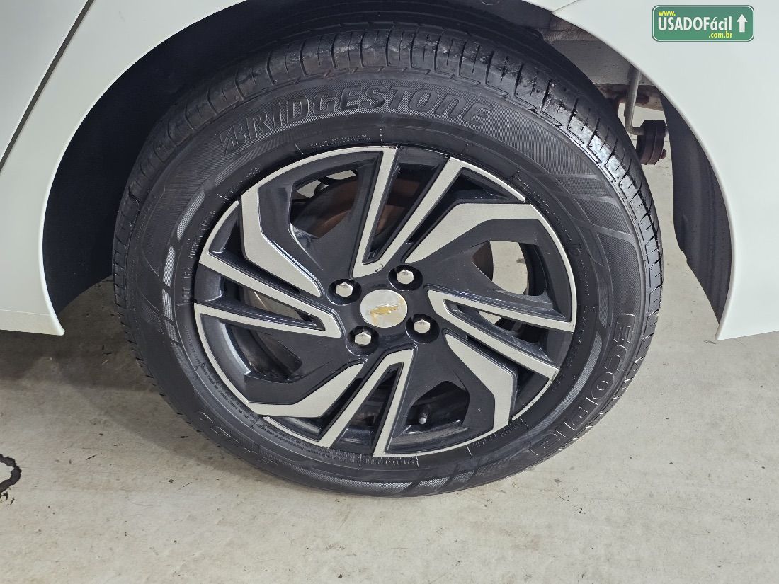 CHEVROLET/GM Onix Sedan Plus LT 1.0 Turbo Mecânico Flex 2023/2024 — foto 9 de 17